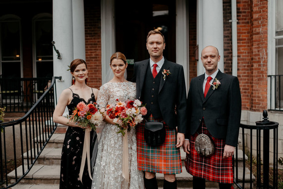 Un mariage d'automne DIY plein de réflexion... avec des kilts !