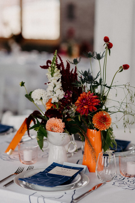 Un mariage d'automne DIY plein de réflexion... avec des kilts !
