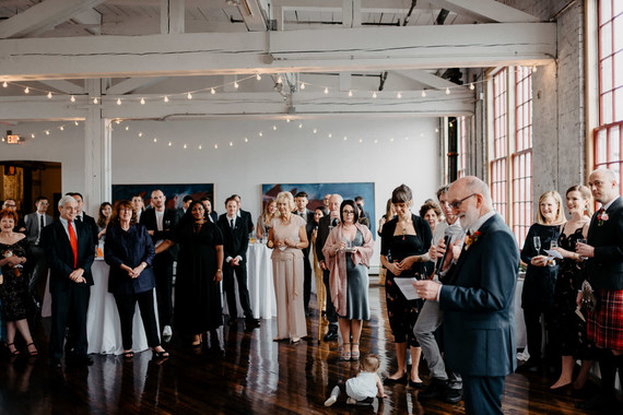 Un mariage d'automne DIY plein de réflexion... avec des kilts !