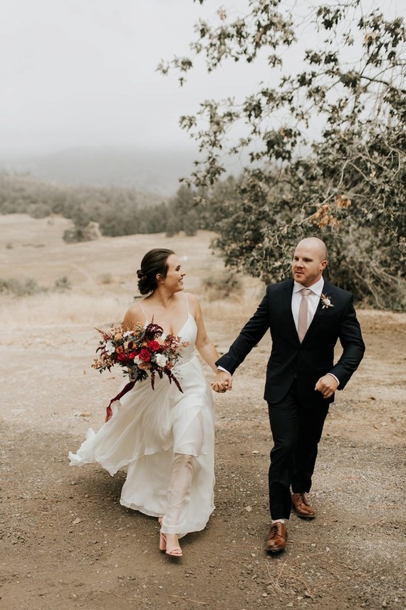 Le mariage d'automne parfait dans le pays des pommes à Sacred Mountain à Julian, CA