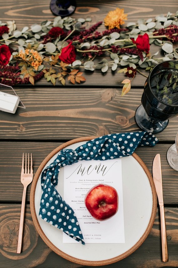 Le mariage d'automne parfait dans le pays des pommes à Sacred Mountain à Julian, CA
