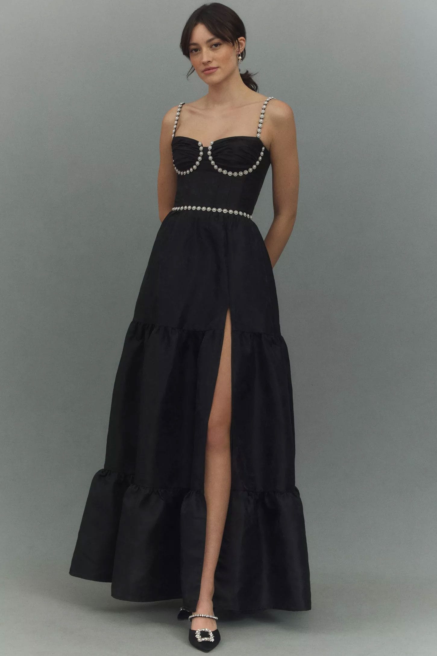 Robe noire corset