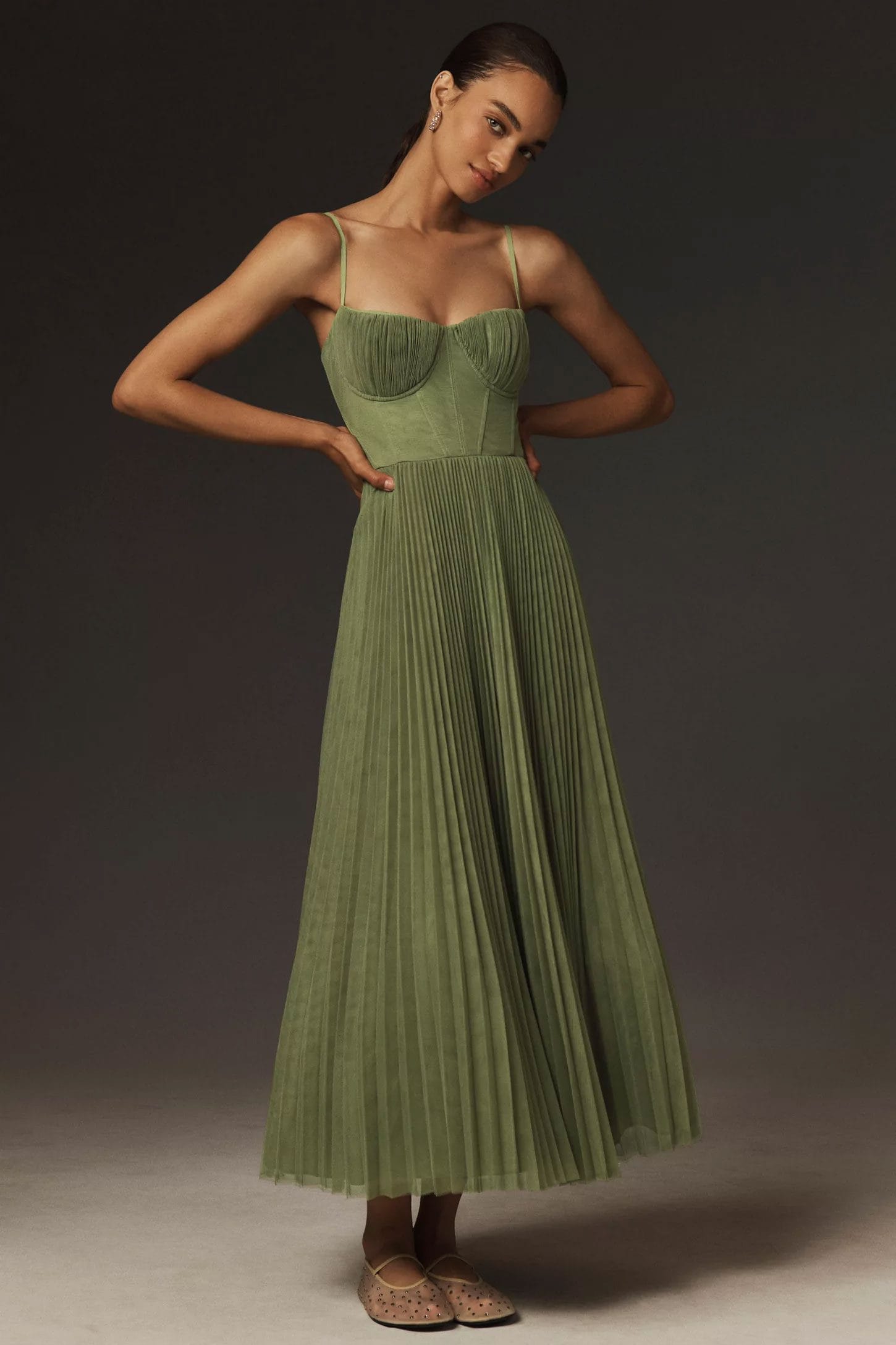 Robe verte corset plissée
